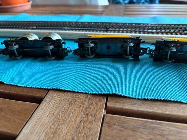 Märklin Modellini di ferrovie: Märklin DB Güterzug gemischt 5.-teilig – Usato da Frenkendorf venduto da HampeFrenk 9