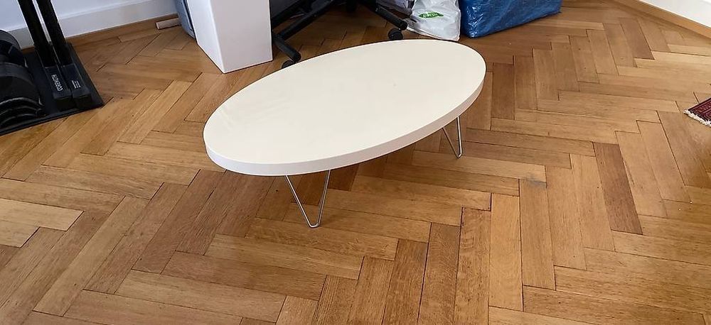 Tische: Couchtisch Weiss – Gebraucht aus Zürich von Adriaaan