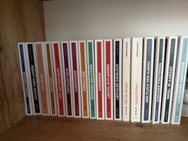 18 Kriminalromane (meist von Ina Haller)