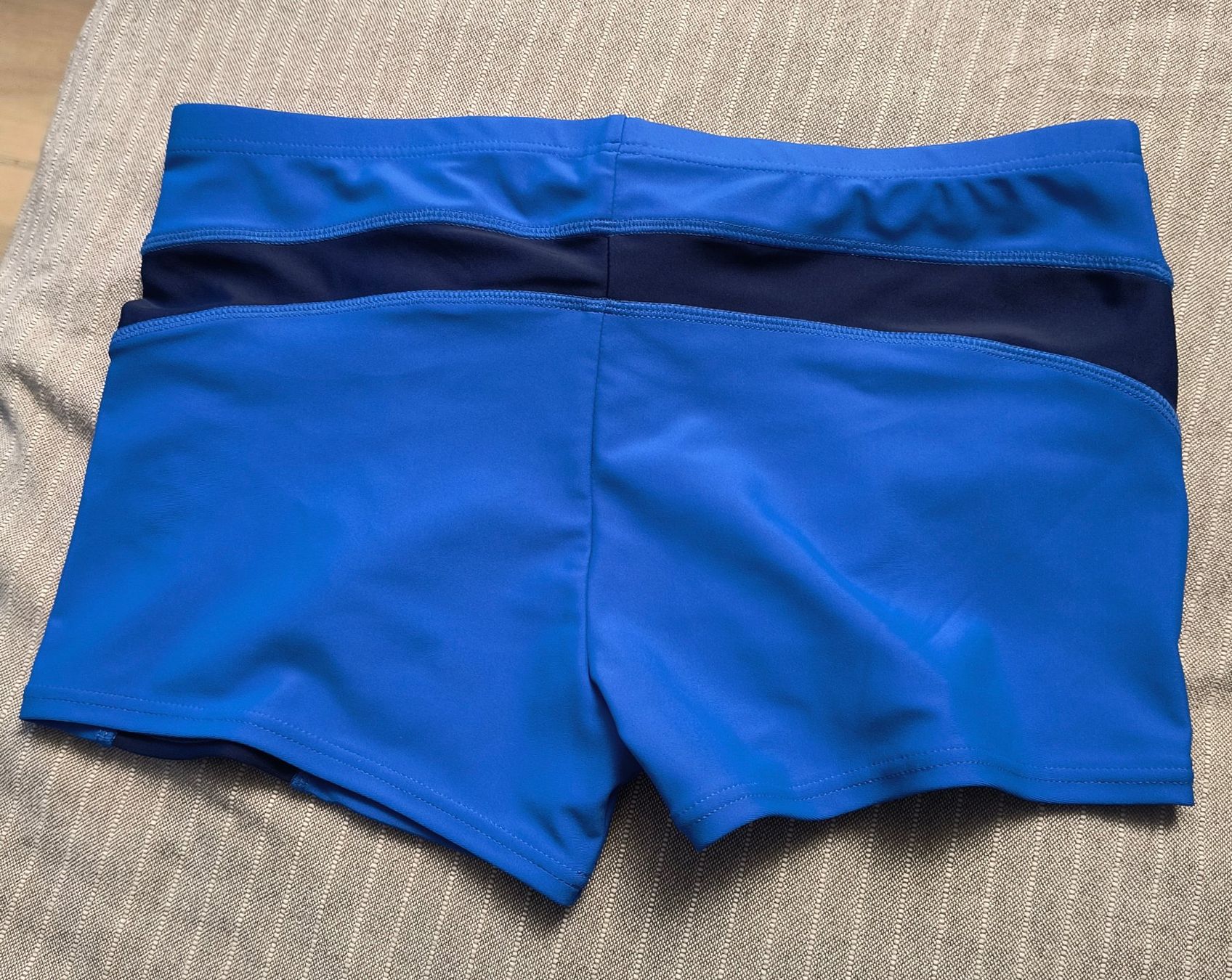 Caleçons de bain: Badehose Jungen Gr. 176 blau – D'occasion à Schöfflisdorf par kin_2dp9 2