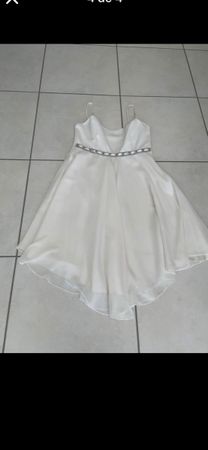 Festkleid weiss mit Verzierungenz. Gr. L