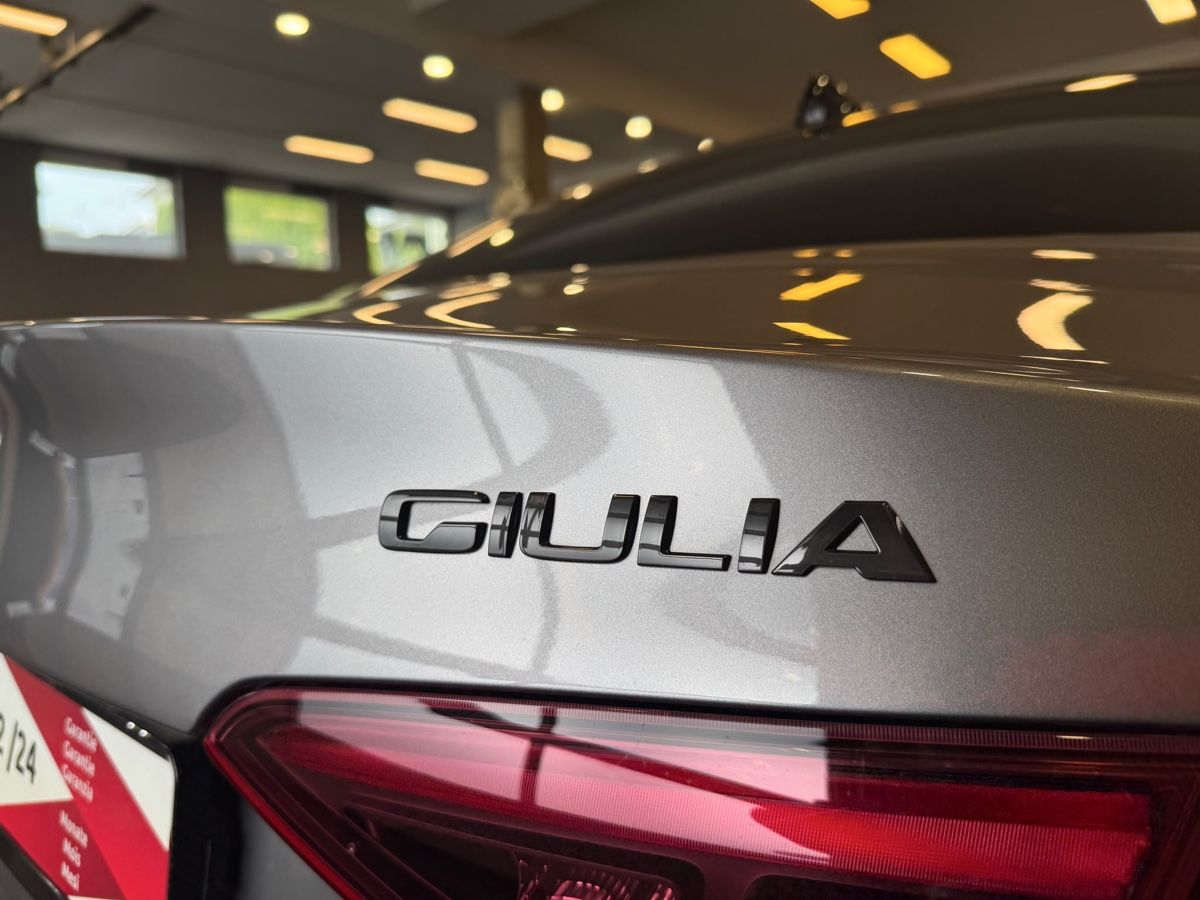 Alfa Romeo Automobili: Zu Verkaufen – Usato da oekingen venduto da alfa156jtd 1