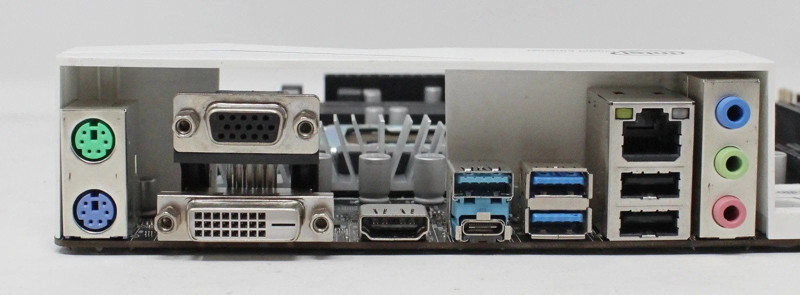 Asrock Schede madri: ASRock B250 Pro4 – Usato da La Tour-de-Trême venduto da Signalis 2