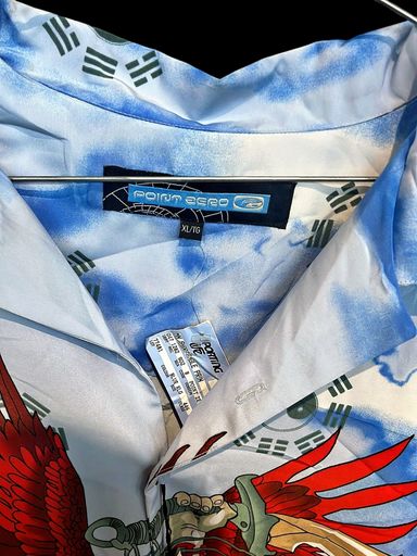 T-shirt: Point Zero Grafisches Button-Down-Shirt - Adler-Design - – Usato da Zug venduto da vinokilo 3