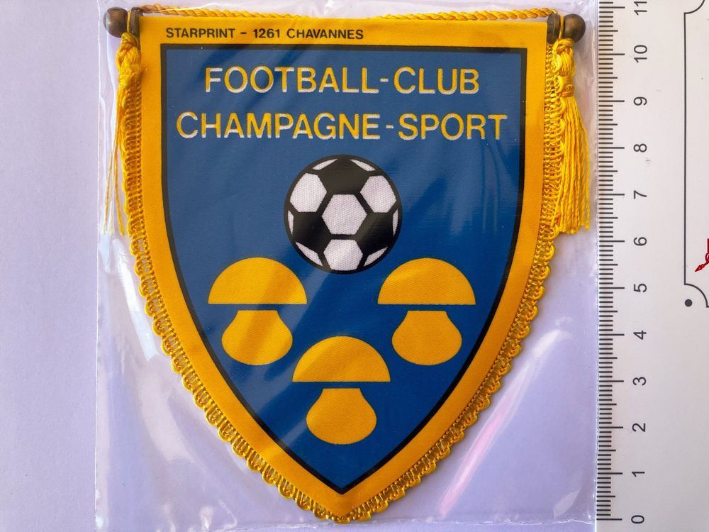 Vintage Fanion/Wimpel FC CHAMPAGNE-SPORT 1965 (Neuf avec emballage d