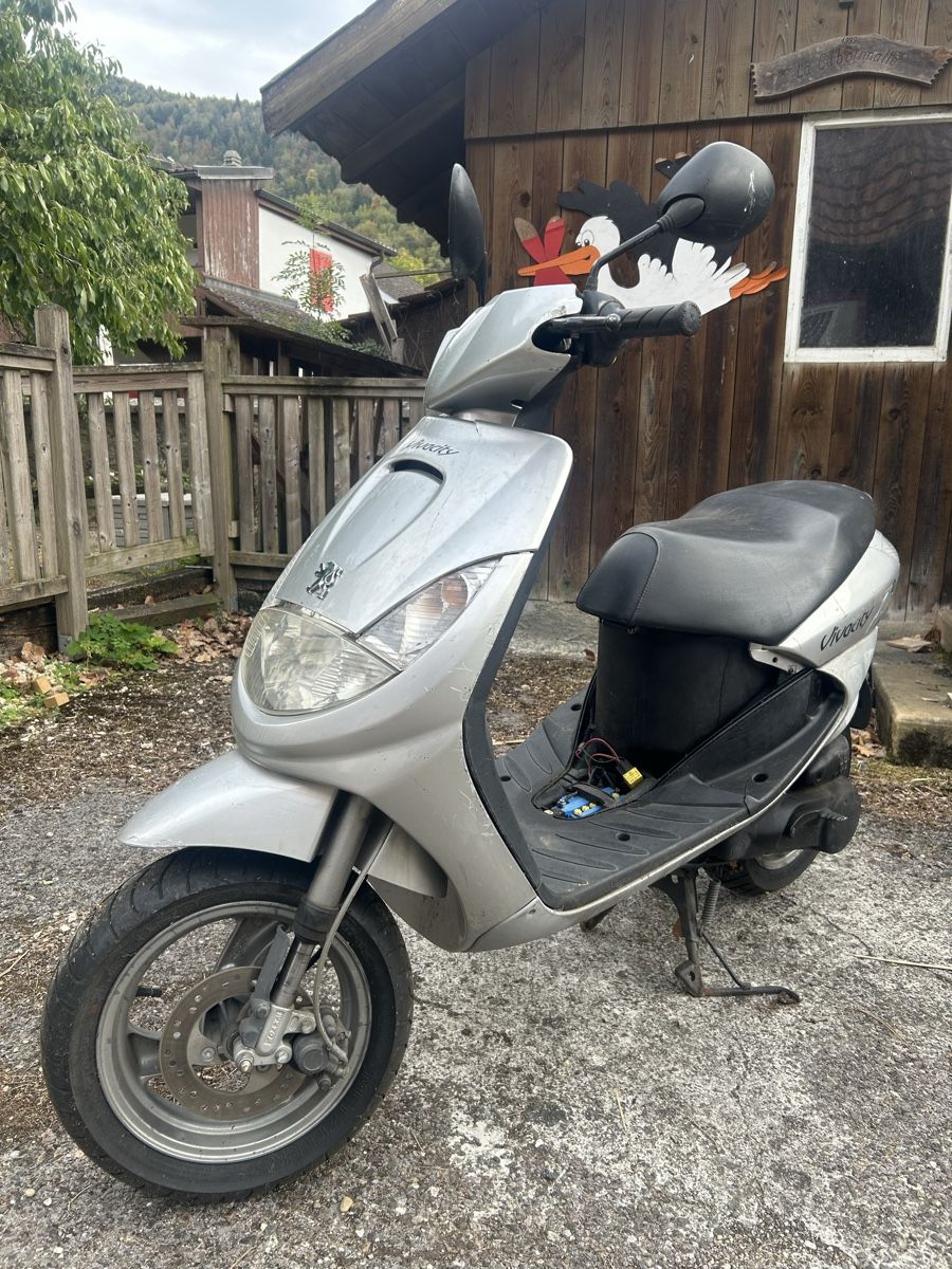 Peugeot Scooters: Peugeot vivacity 50cc – Défectueux à Bassecourt par salvo190