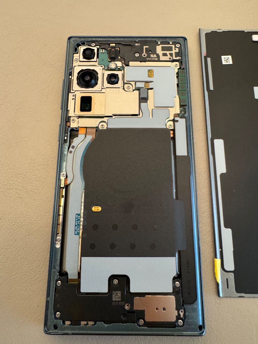 Samsung Handys / Smartphones: Samsung Galaxy S22 Ultra – Defekt aus Adliswil von Busys 2