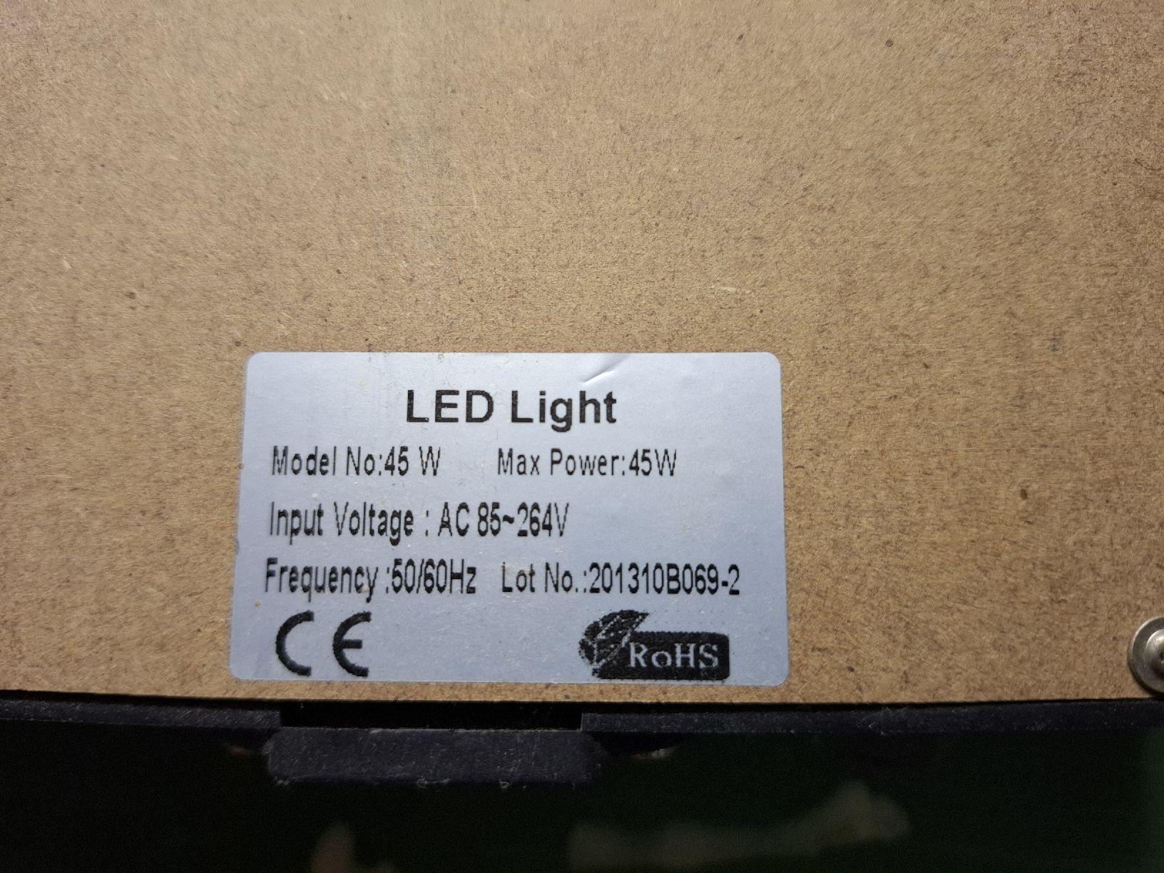 Lampade: LED Pflanzenlicht 2 stk – Usato da Hunzenschwil venduto da Hardrock6 1