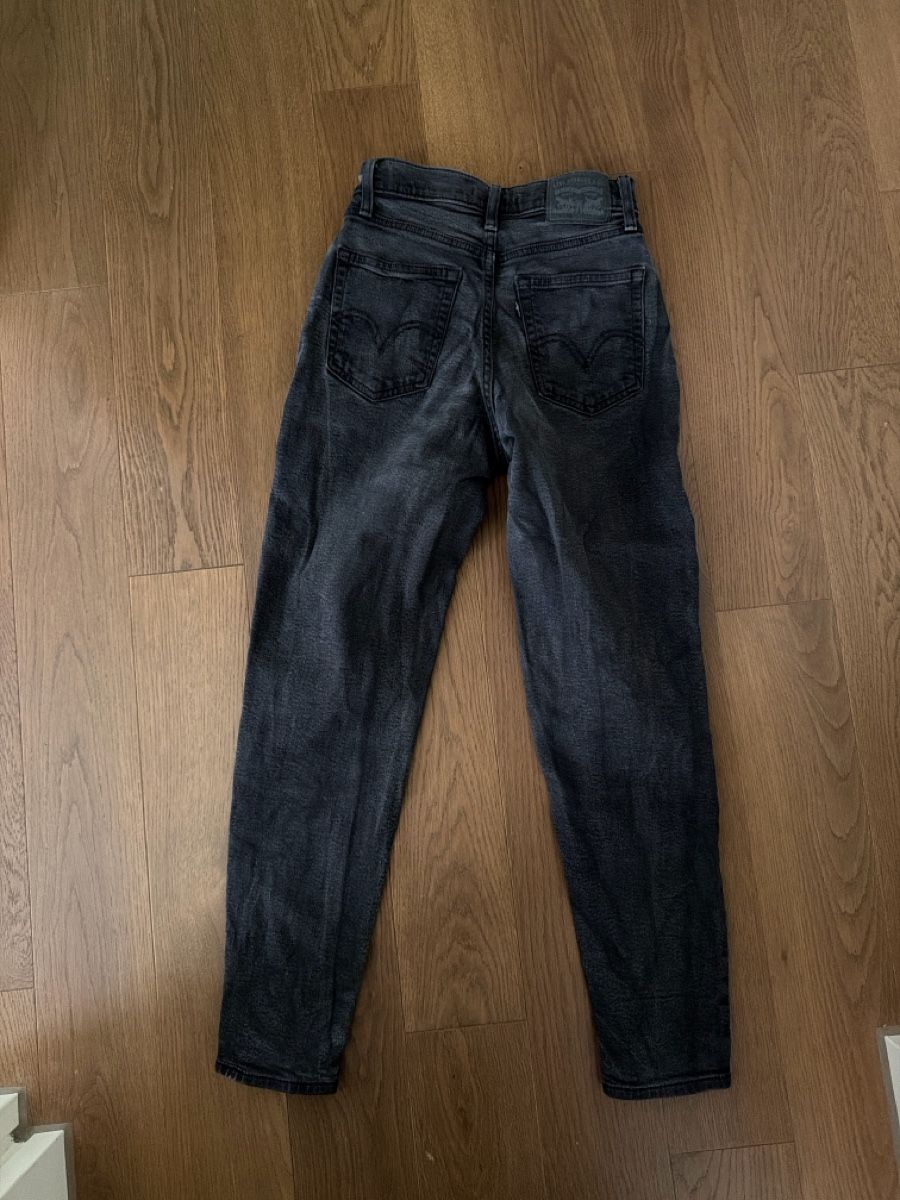 Levi's Jeans: Levi's High-Waisted Mom Jeans, W24 – Usato da Hittnau venduto da hansophia 2