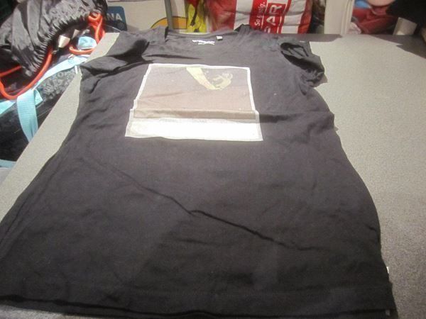 T-shirt: T-Shirt Grösse S, Switcher, schwarz – Usato da Zürich venduto da abraxas1291