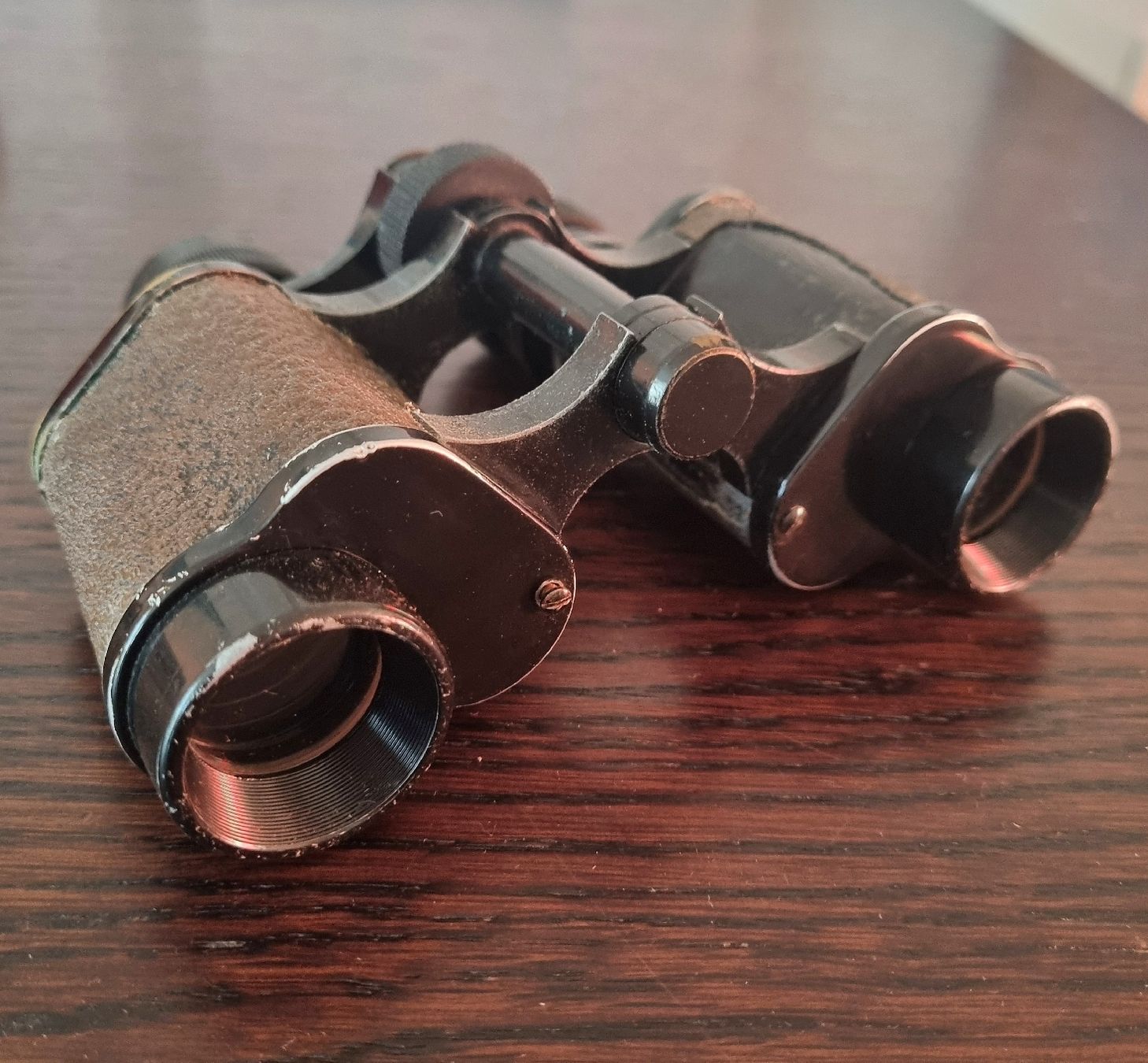 Jumelles: Antikes Fernglas mit Ledertasche. – D'occasion à Wil SG par optimus07 1