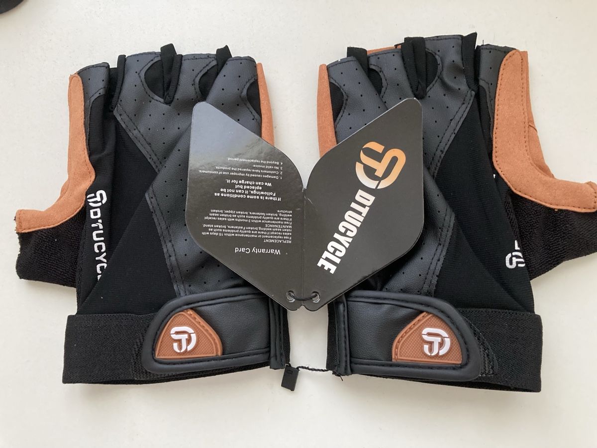 Sonstige Accessoires für Herren: Halffinger Fahrradhandschuhe XL – Neu und originalverpackt aus Zuchwil von Mauz2