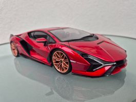 Lamborghini Siam FKP37 von Burago 1:18. Top.