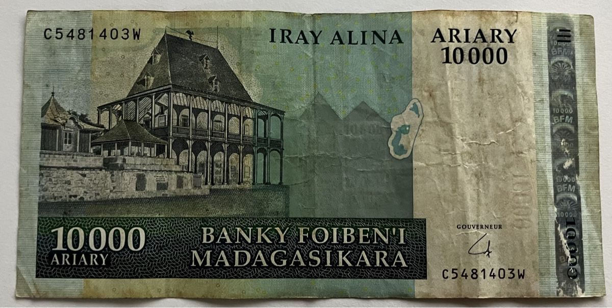 Banconote: Madagaskar 10‘000 Ariary – Usato da Algetshausen venduto da Carrhard