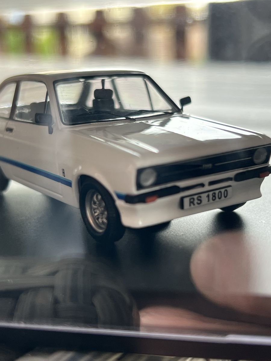 Ford Voitures modèles: Ford Escort RS 1800. 1:43 – Neuf avec emballage d'origine à Bôle par vin_2dnv 1