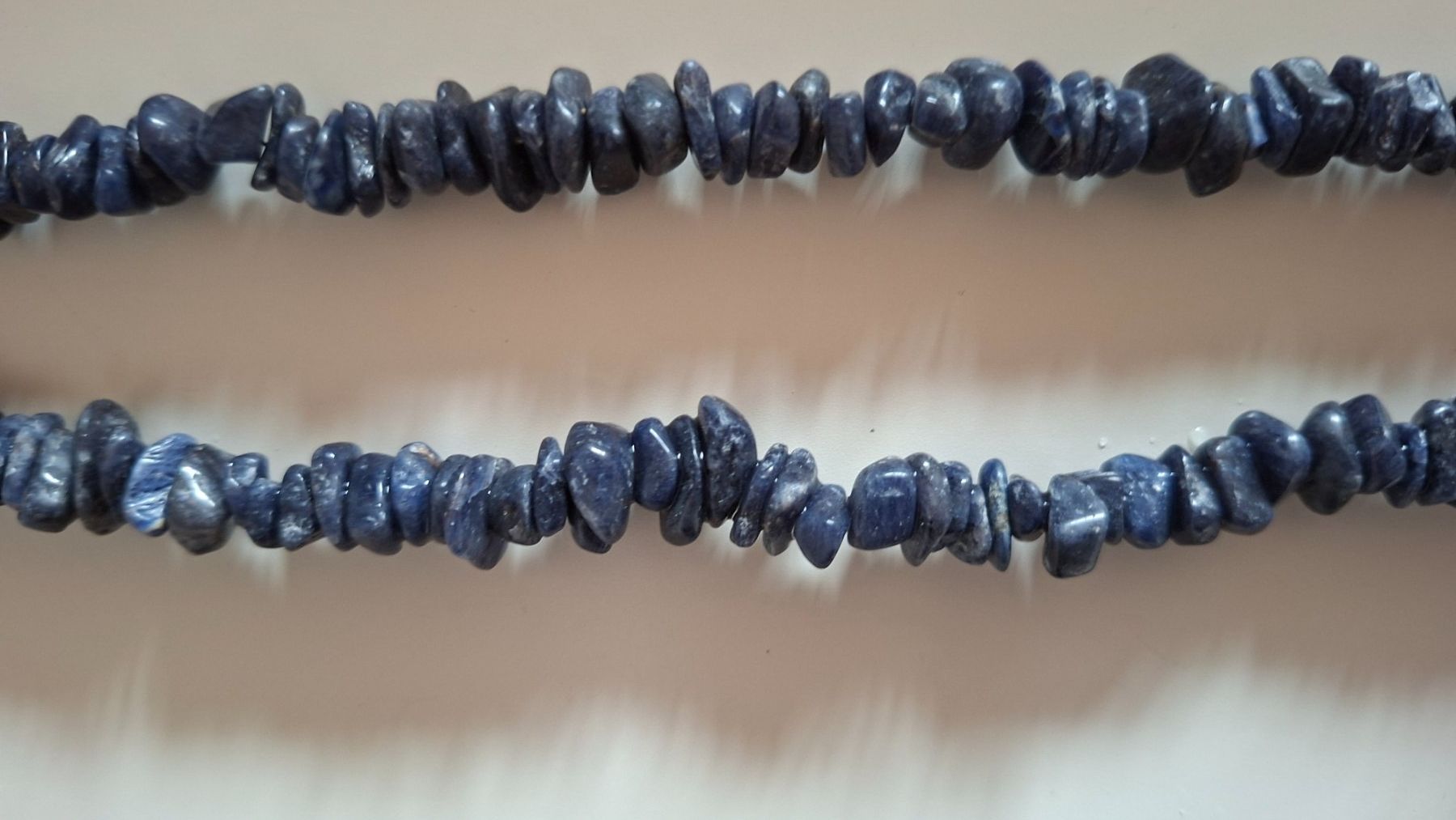Catenine: Halskette Sodalit-Splitter – Usato da Gattikon venduto da jeansgli 1