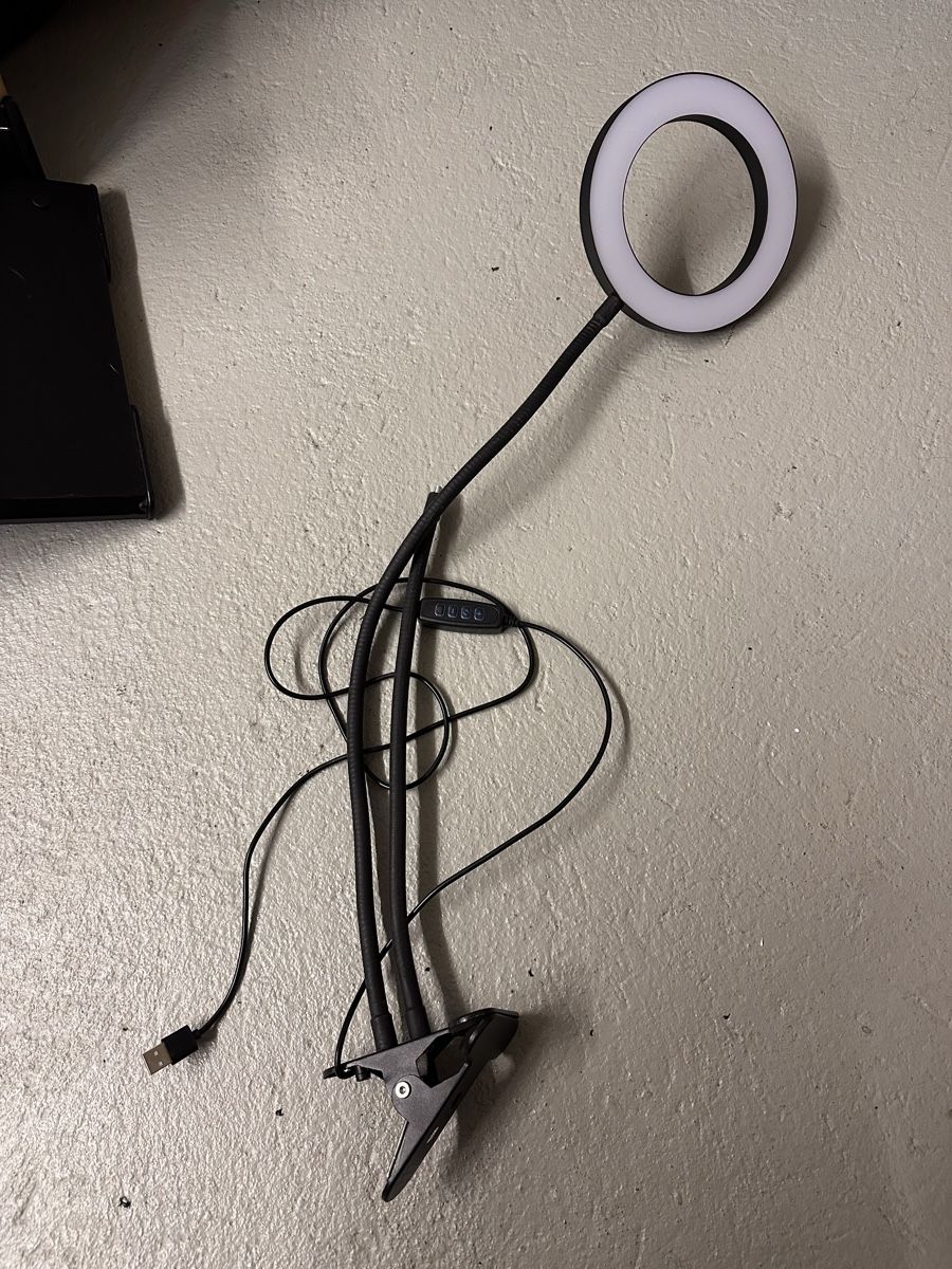 Lampade: Ringlicht mit USB Anschluss – Usato da Zürich venduto da manub_250