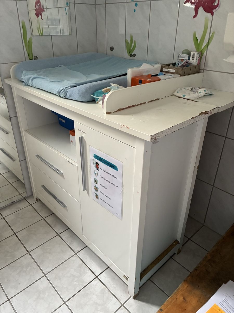 Wickeltisch & Zubehör: Wickeltisch – Gebraucht aus Möriken AG von Spittel_10