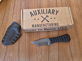 Auxiliary Manufacturing Coffin Tanto Black Stingray Paracord