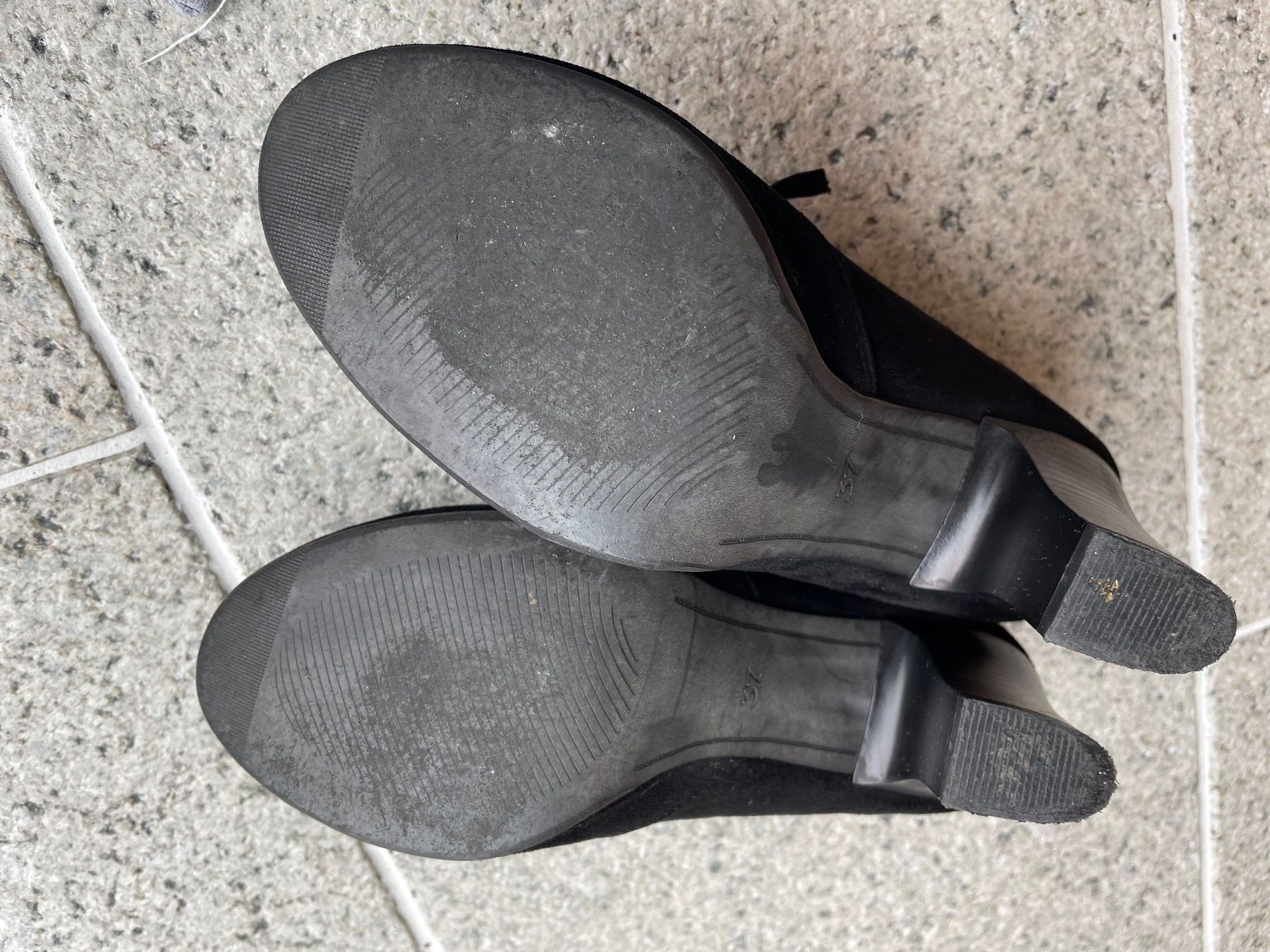 Damenschuhe: Wildleder Pumps Gr. 37 – Gebraucht aus Seedorf UR von Vita000 4