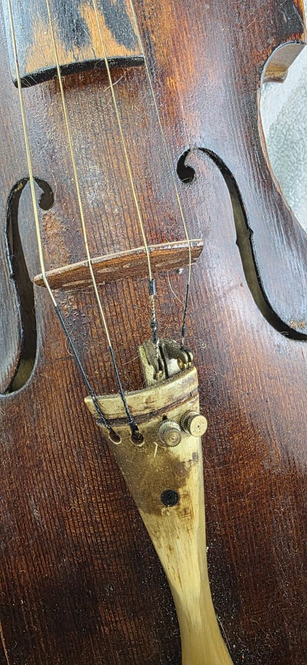 Alle Dekorationen: Violine (Dachbodenfund) – Antikes Deko-Objekt – Gebraucht aus Ebikon von Fredieluz 5