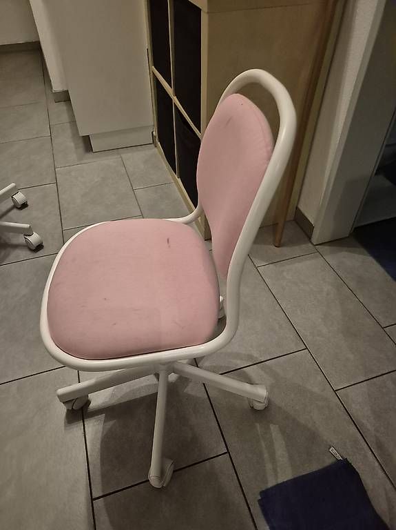 Sedie: Ikea Bürostuhl höhenverstellbar  – Usato da Hefenhofen venduto da awbeat