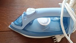 Dampfbügeleisen Philips blau weiss neuwertiger Zustand