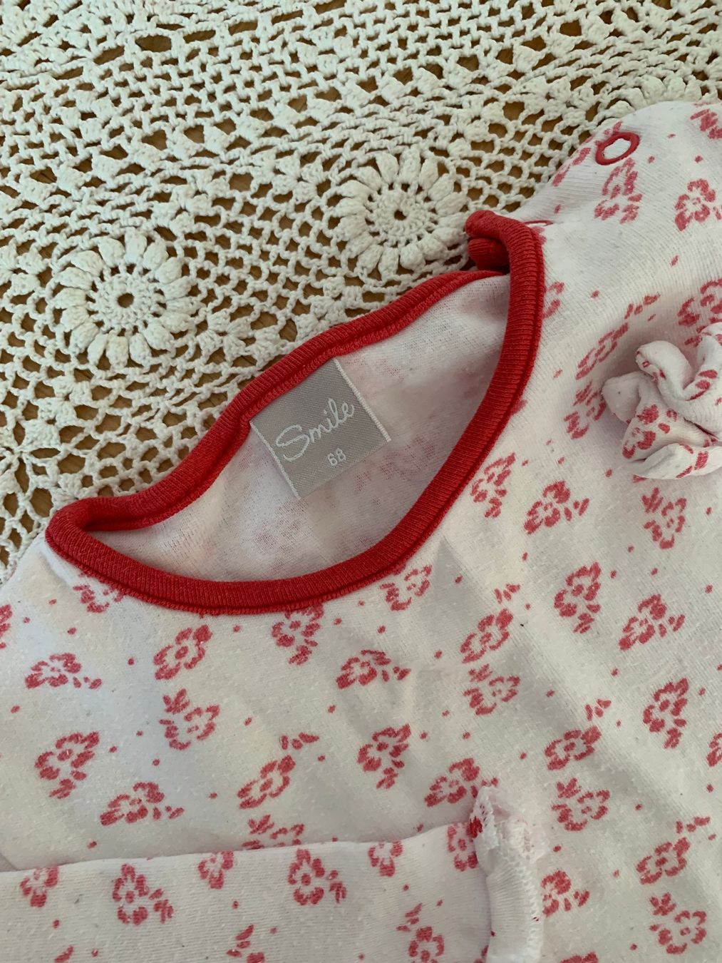 Lotti & Set di vestiti: Set Pyjama, robe, pantalons Gr.68 – Usato da Moutier venduto da chDuplessy 1