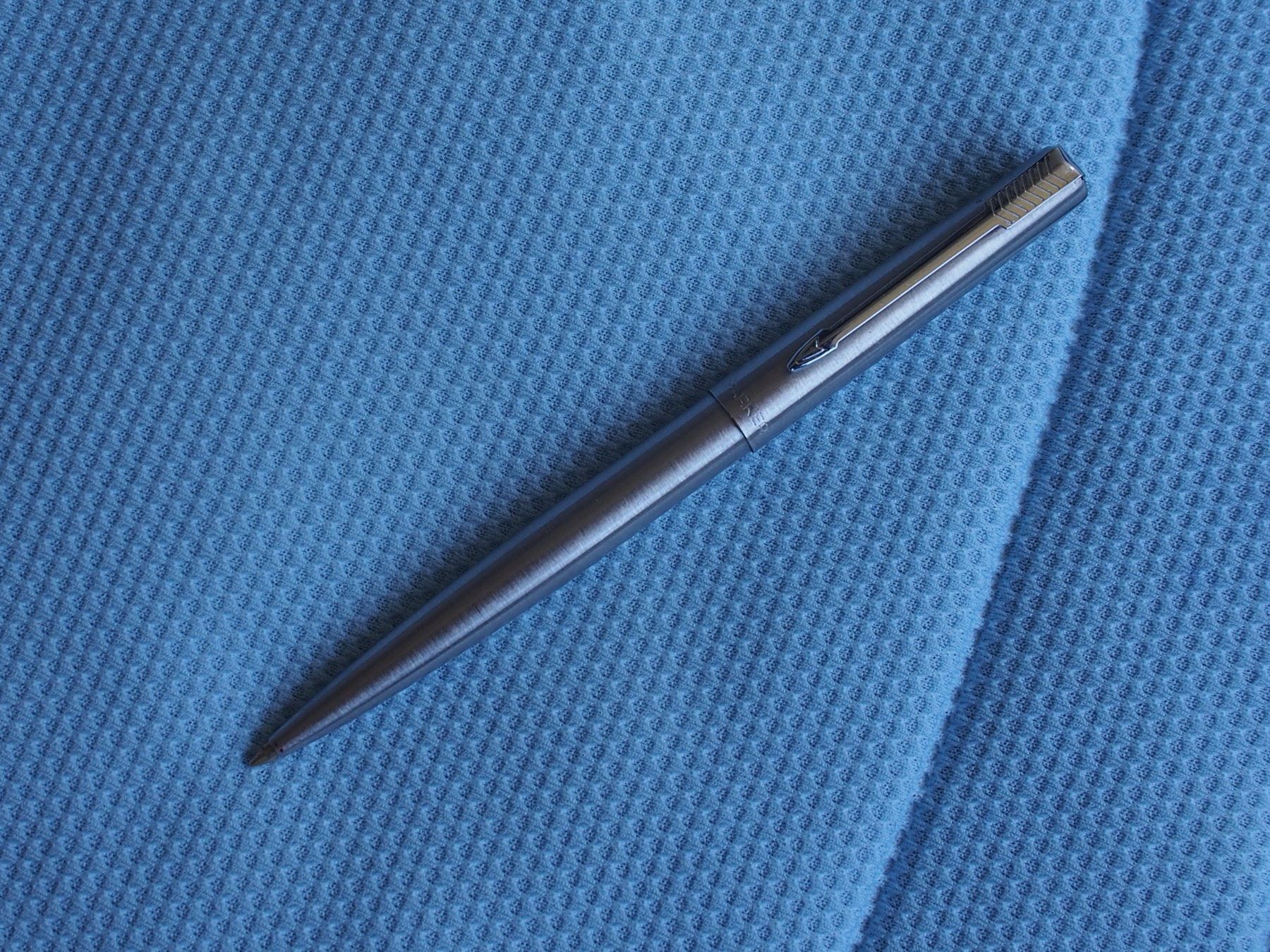 Penna & Evidenziatori: Parker stylo bille – Usato da Meyrin venduto da SRemka
