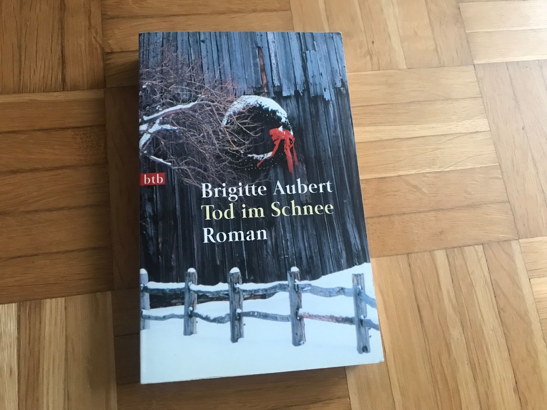 Libri: Brigitte Aubert - Tod im Schnee / Porto 3.40 – Usato da Emmenbrücke venduto da Hathor123