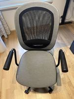 Bürodrehstuhl in grau/schwarz