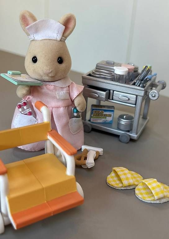 Giocattoli: Sylvanian médecin  – Usato da Cully venduto da sylvie.fournier 1