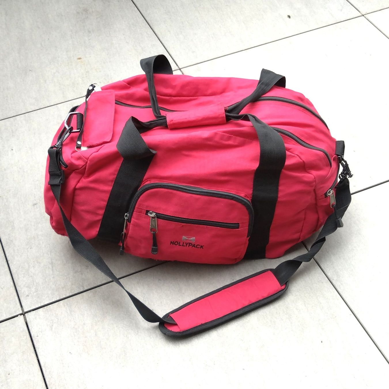 Borse: Sport- / Reisetasche HOLLYPACK – Usato da Lyssach venduto da YYZ10