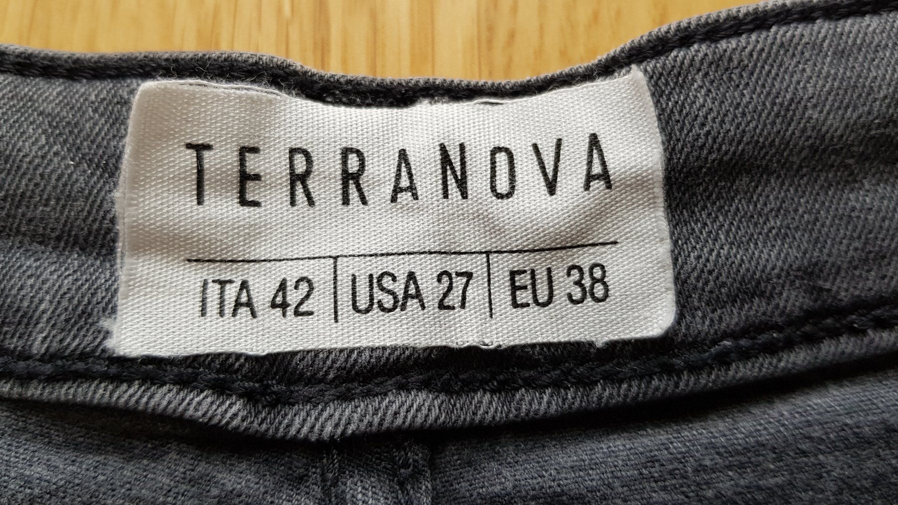 Jeans: Jeans von Terranova / Gr. 38 – Gebraucht aus Luzern von Salemanlu 2