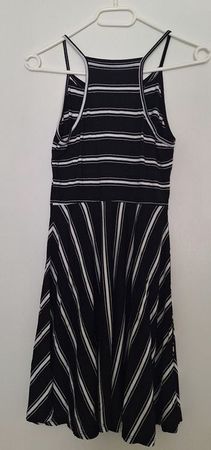 Sommerliches Streifenkleid, Schwarz/Weiss, Grösse S