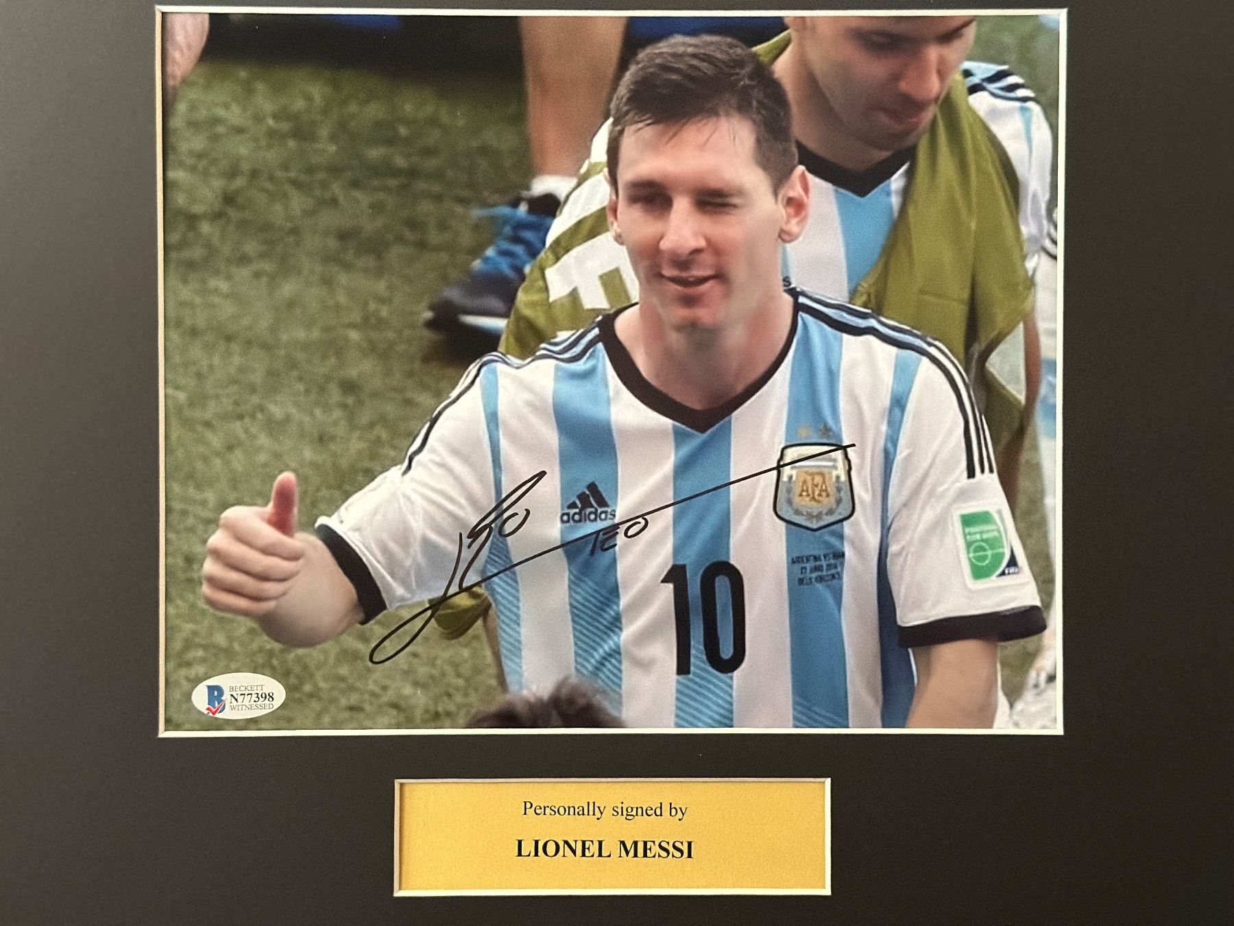 Autogramme: Messi-Autogramm mit Zertifikat – Neu und originalverpackt aus Bachenbülach von inn_5kmg