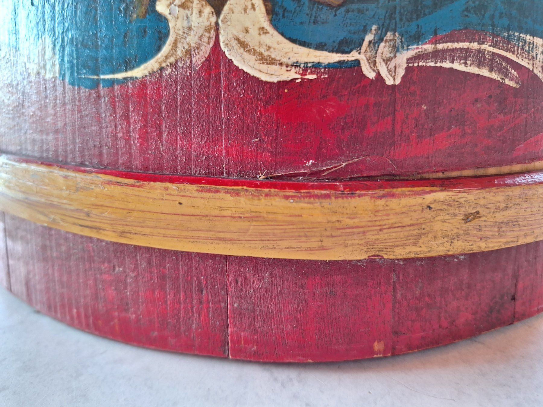 Sgabelli: VINTAGE SCHUH-HOCKER AUS DEN 60ERN – Usato da Huttwil venduto da Kunterbuntli 2