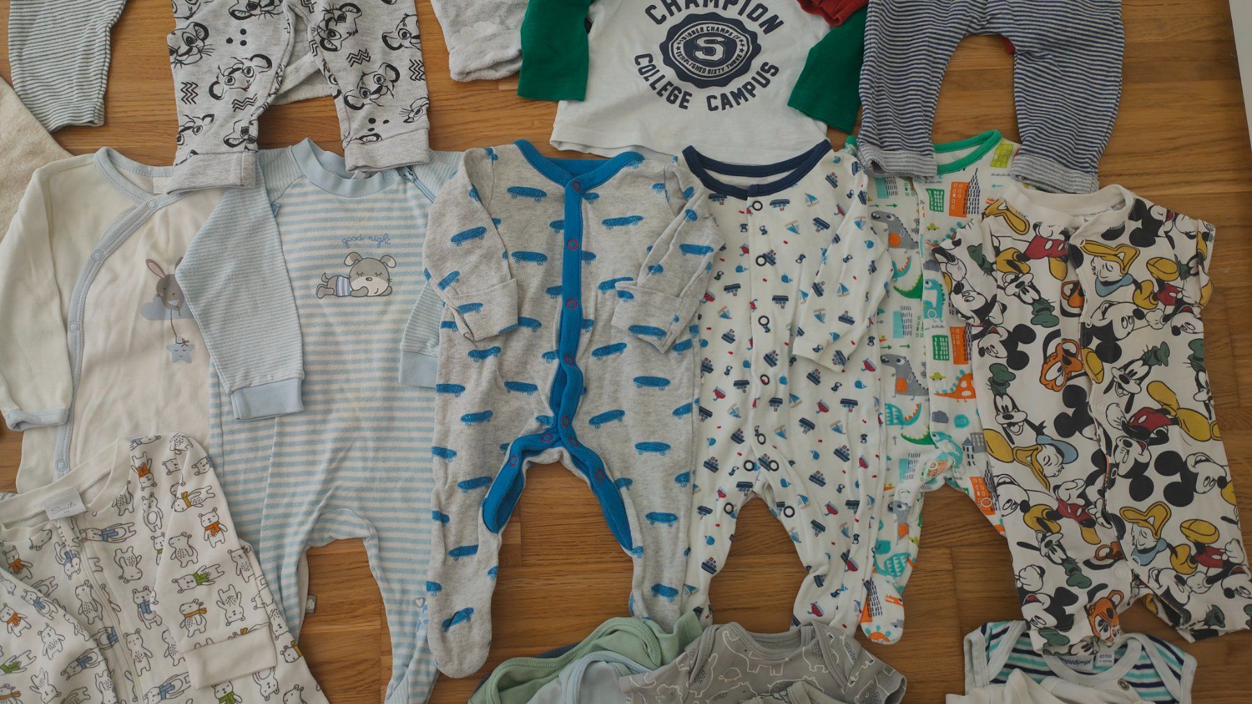 Lotti & Set di vestiti: Baby Kleider Set Kleiderpaket  Gr. 62/68 – Usato da Root venduto da GregorO 6