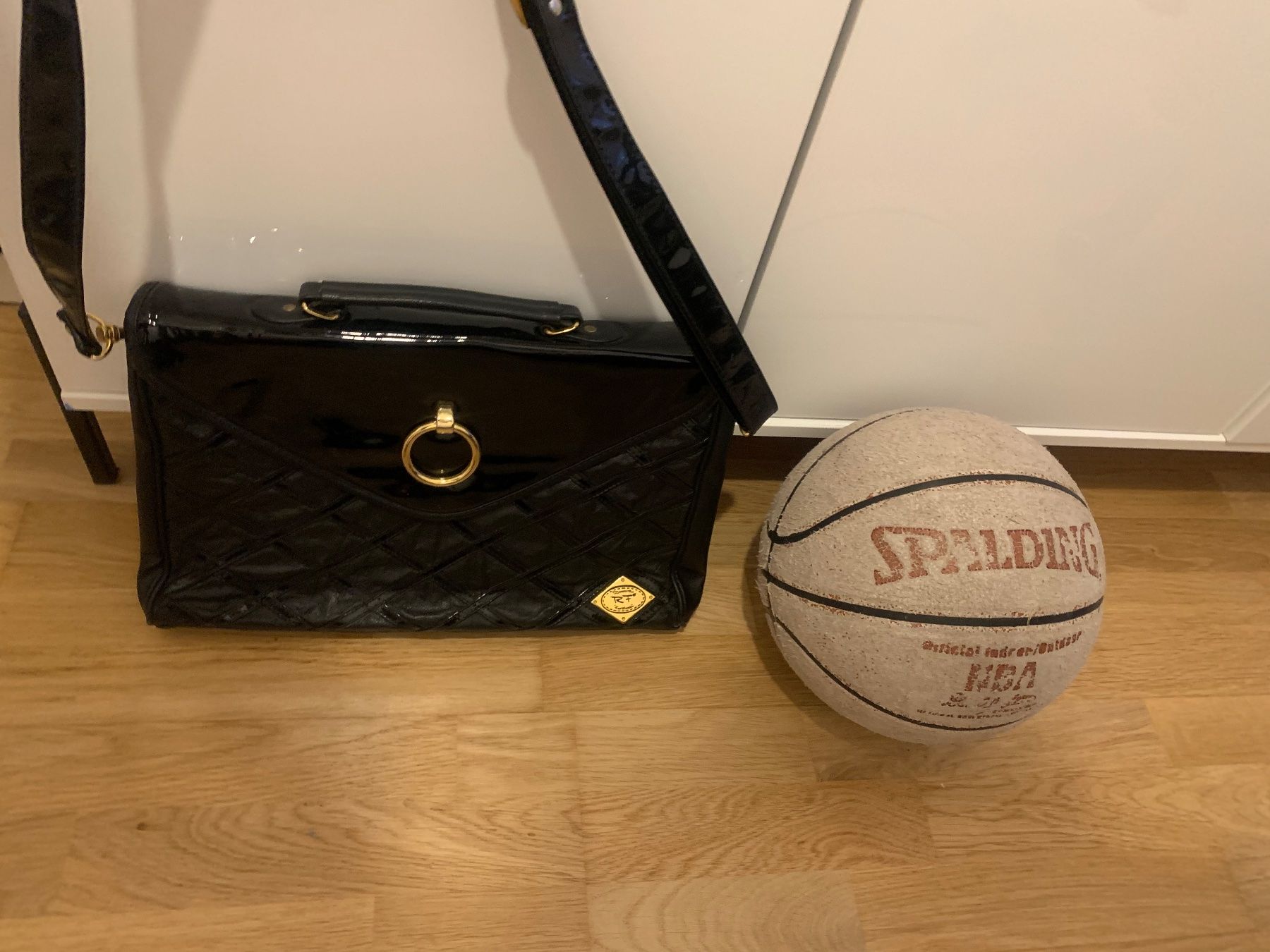 Borse da donna: Leder/Lack Handtasche – Usato da Bern venduto da Anna1235 3