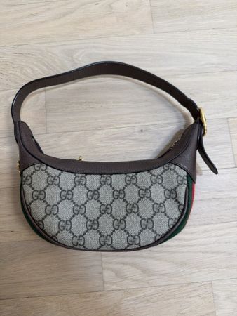 Gucci Half Moon Bag, sehr guter Zustand, Top Herbst Accessoi