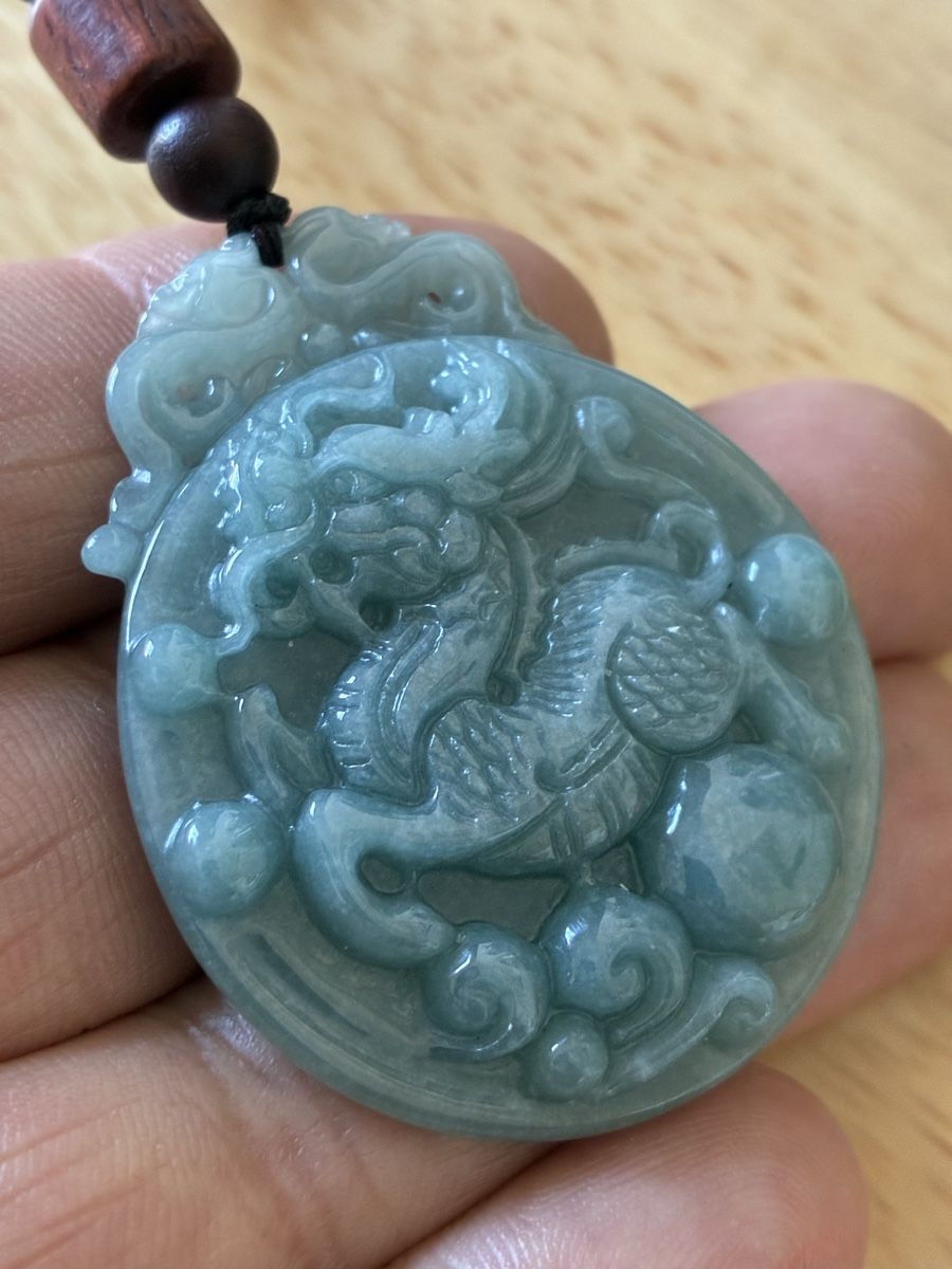 Pendentifs: Chinese jade talisman amulette – D'occasion à St-Aubin-Sauges par asianart 1