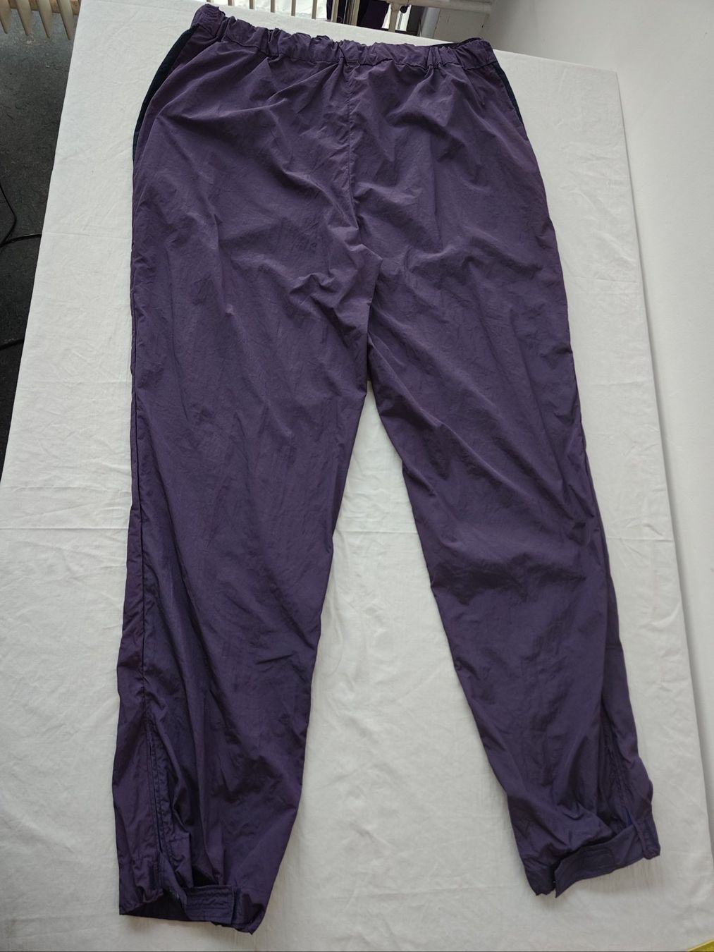 Pantaloni: Lila Freizeithose, Gr. L – Usato da Zürich venduto da jan_dwt5 1