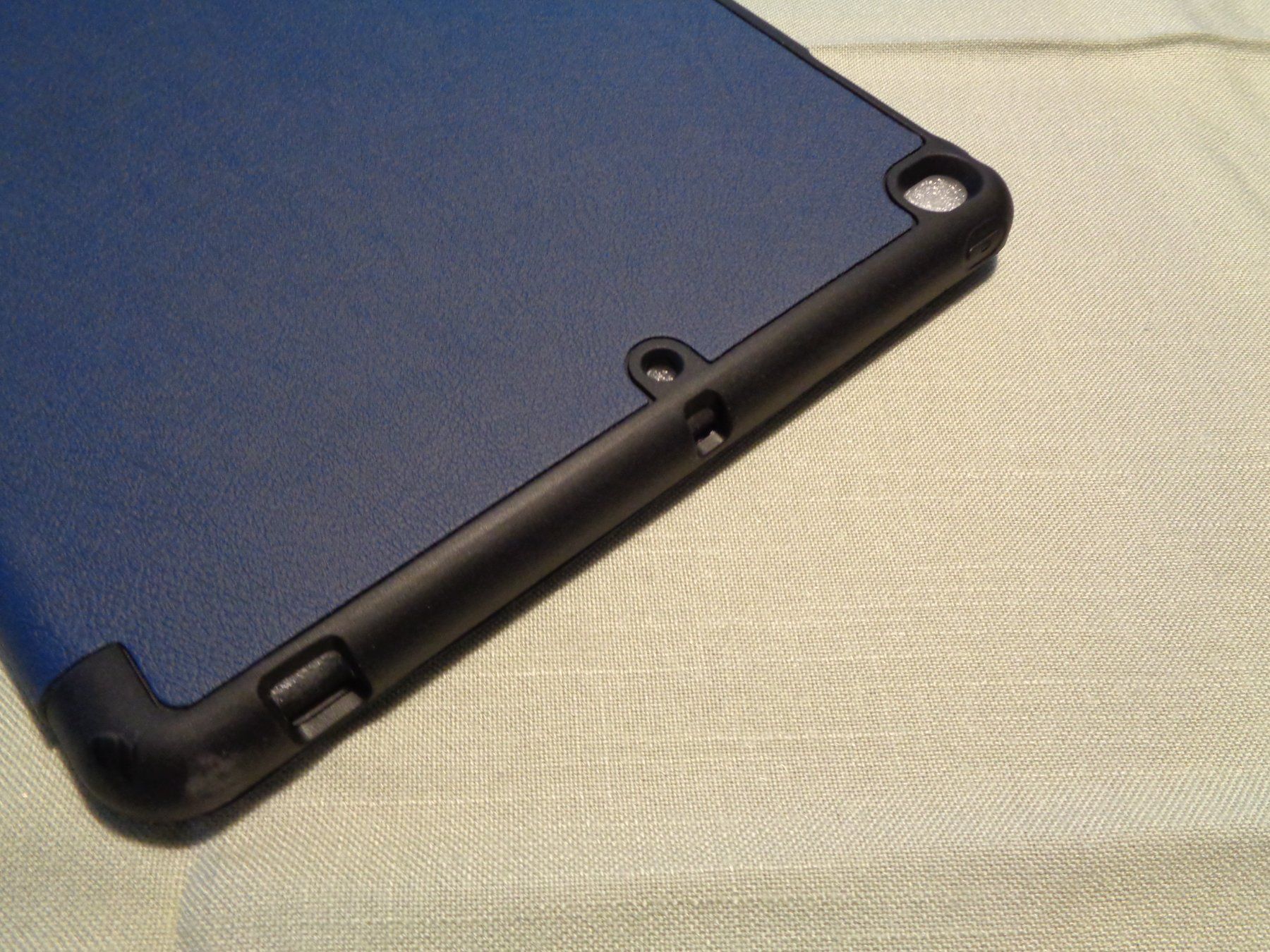 Tablet PC: Tablethülle – Neu (gemäss Beschreibung) aus Bäretswil von 7bello60 2
