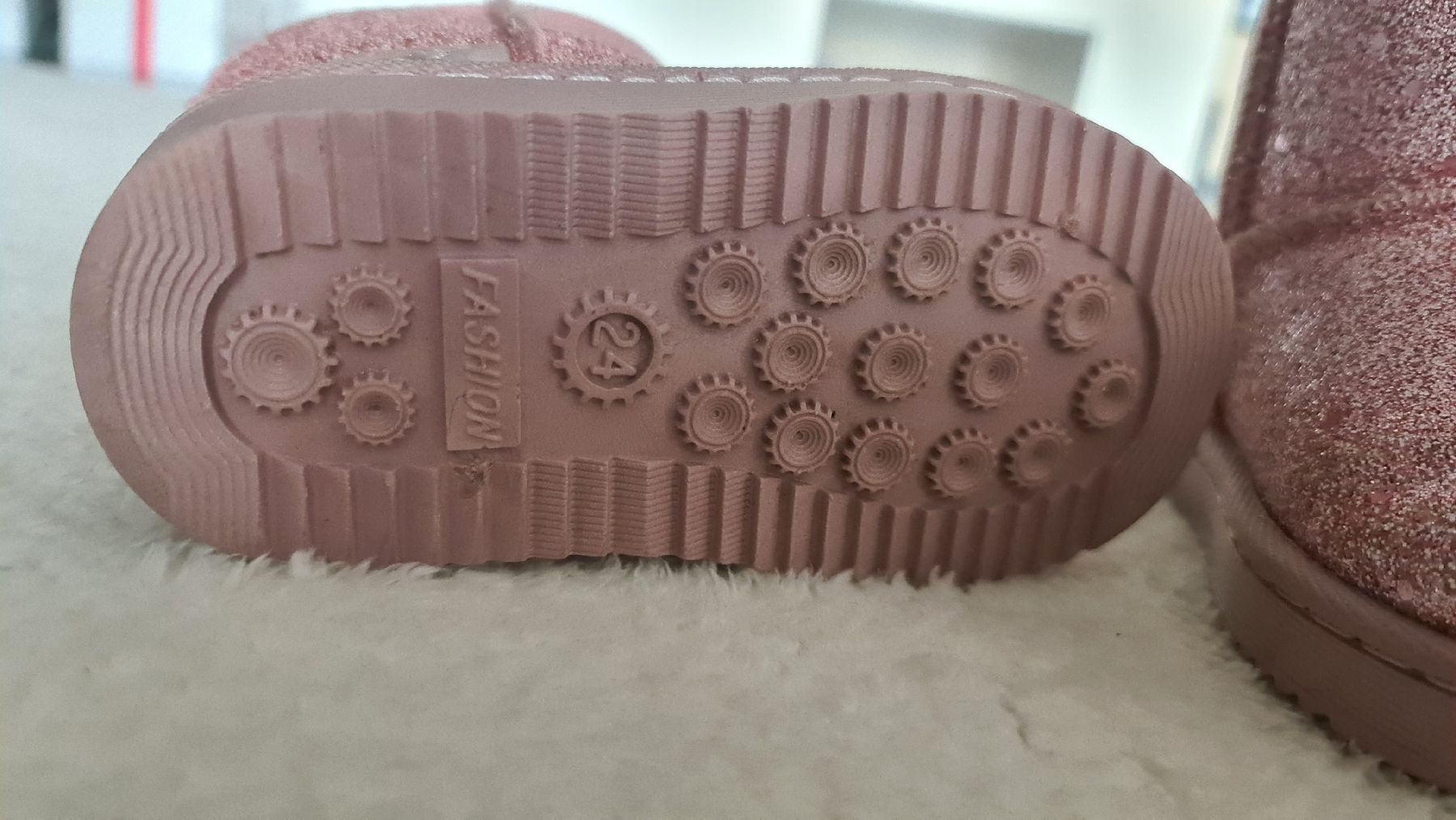 Scarpe per ragazze: Süsse Mädchen Winterstiefel Gr. 24 Rosa Glitzer – Usato da Zufikon venduto da Dadulka79 4