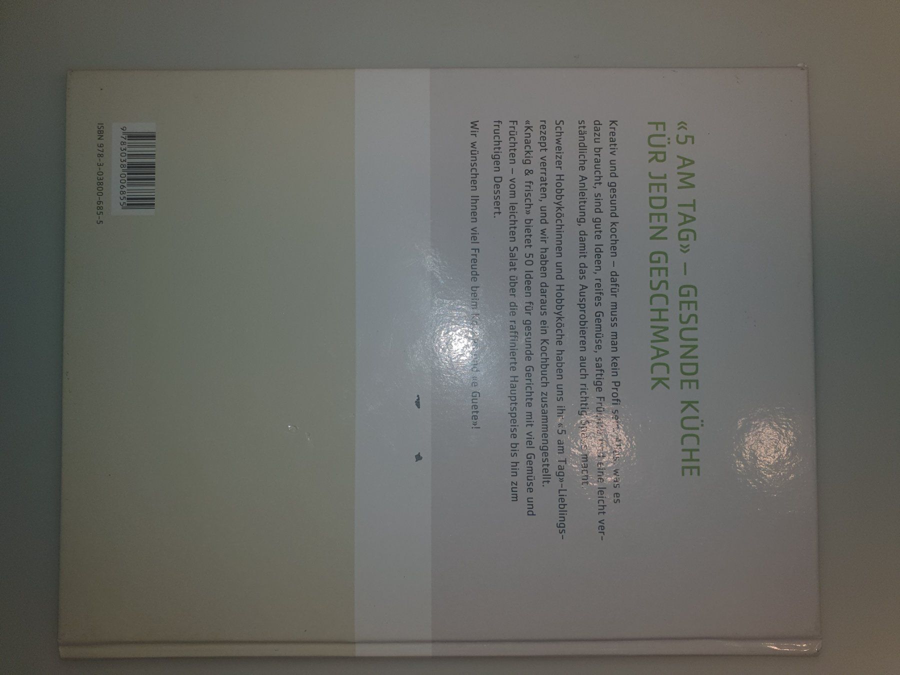 Libri: Kochbuch Knackig & Frisch – Usato da Moosseedorf venduto da Sonnenschein.. 7