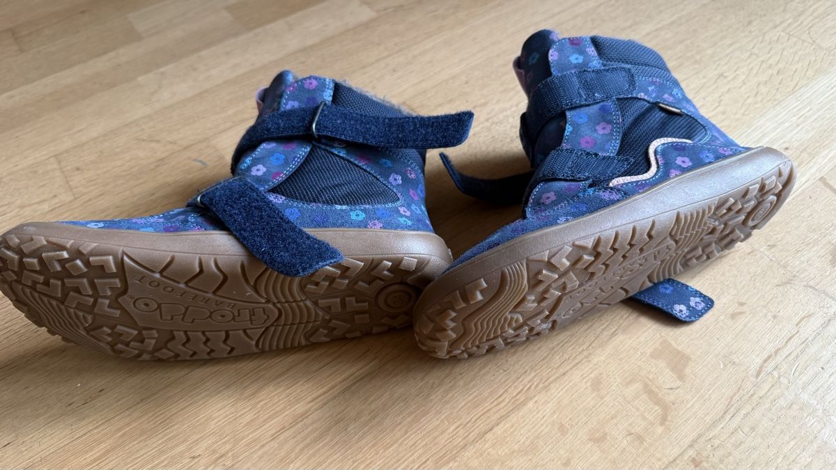 Froddo Scarpe per ragazzi: Froddo Winterstiefel Barfusschuh 34 – Usato da Zürich venduto da Sommerliebende 3
