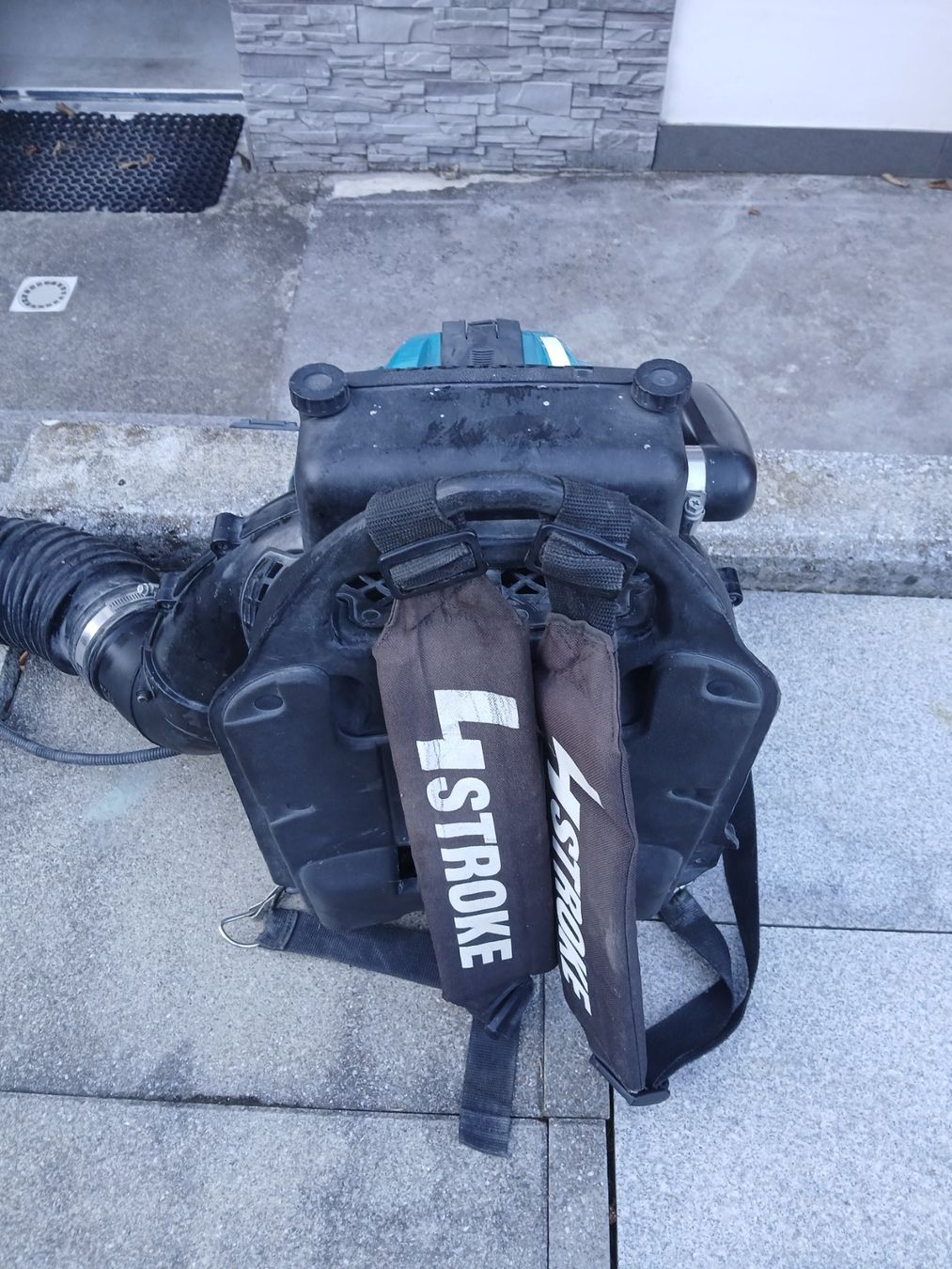 Makita Soffiatori & Aspiratori per foglie: Bläser Makita BBX 7600 – Usato da Niederurnen venduto da hirzlisturm 1