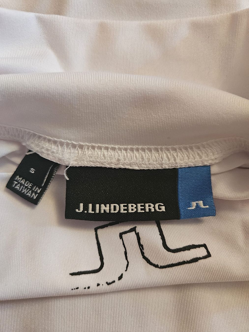 Lindeberg Maglioni & Felpe: J. Lindeberg Golf Compression shirt.  Taille S.  État neuf. – Nuovo (secondo la descrizione) da GENEVE venduto da goldforall 4