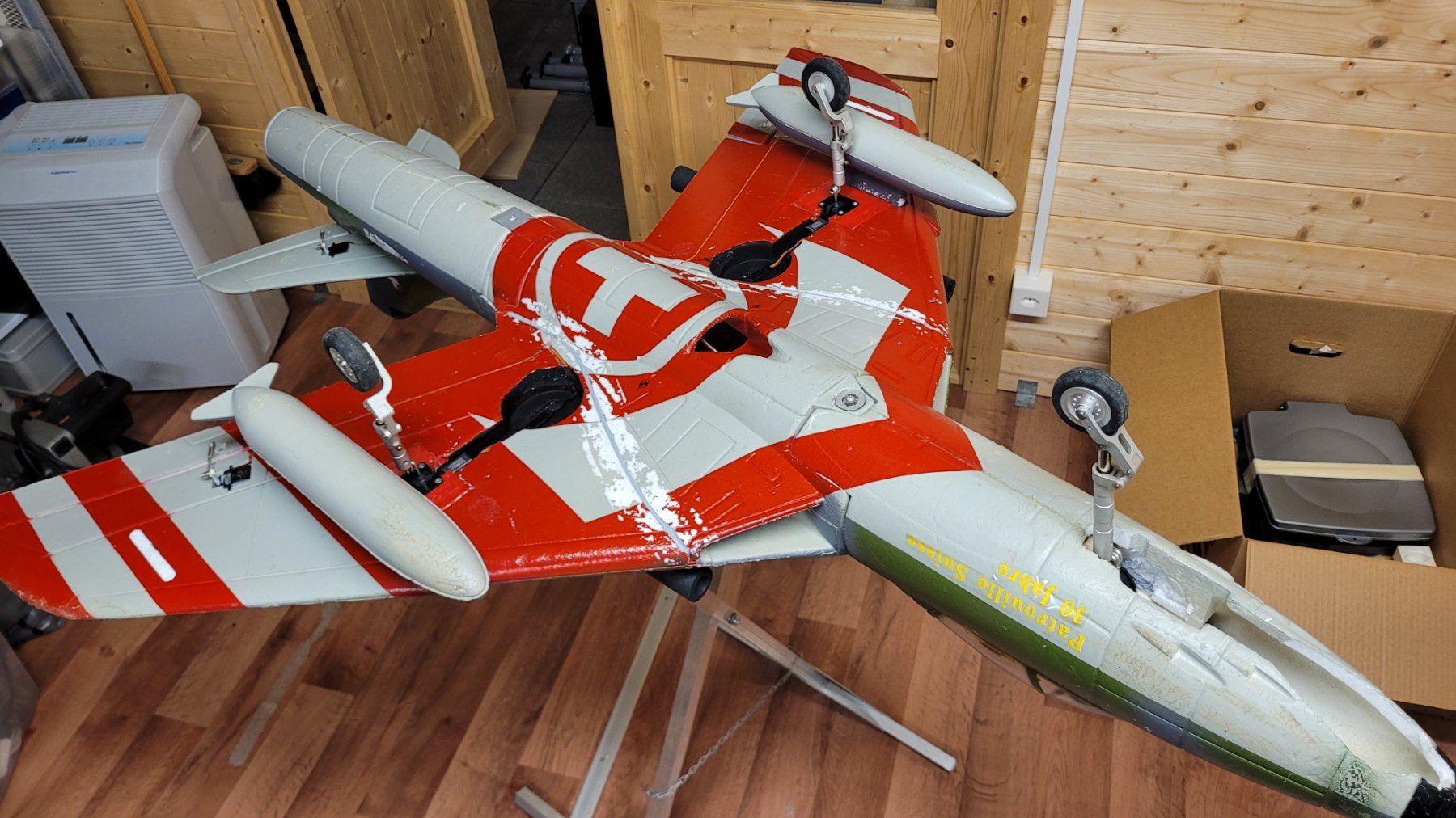RC Modellbau: Hawker Hunter RC-Modellflugzeug – Gebraucht aus Rafz von Stone323 2