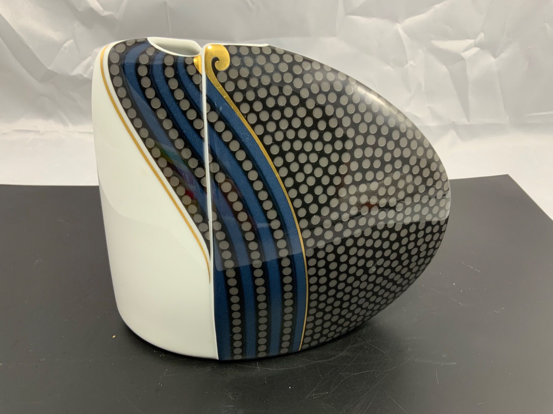 Hutschenreuther Vasen & Gefässe: Hutschenreuther Kunst Vase – Gebraucht aus Erlach von silvia3235